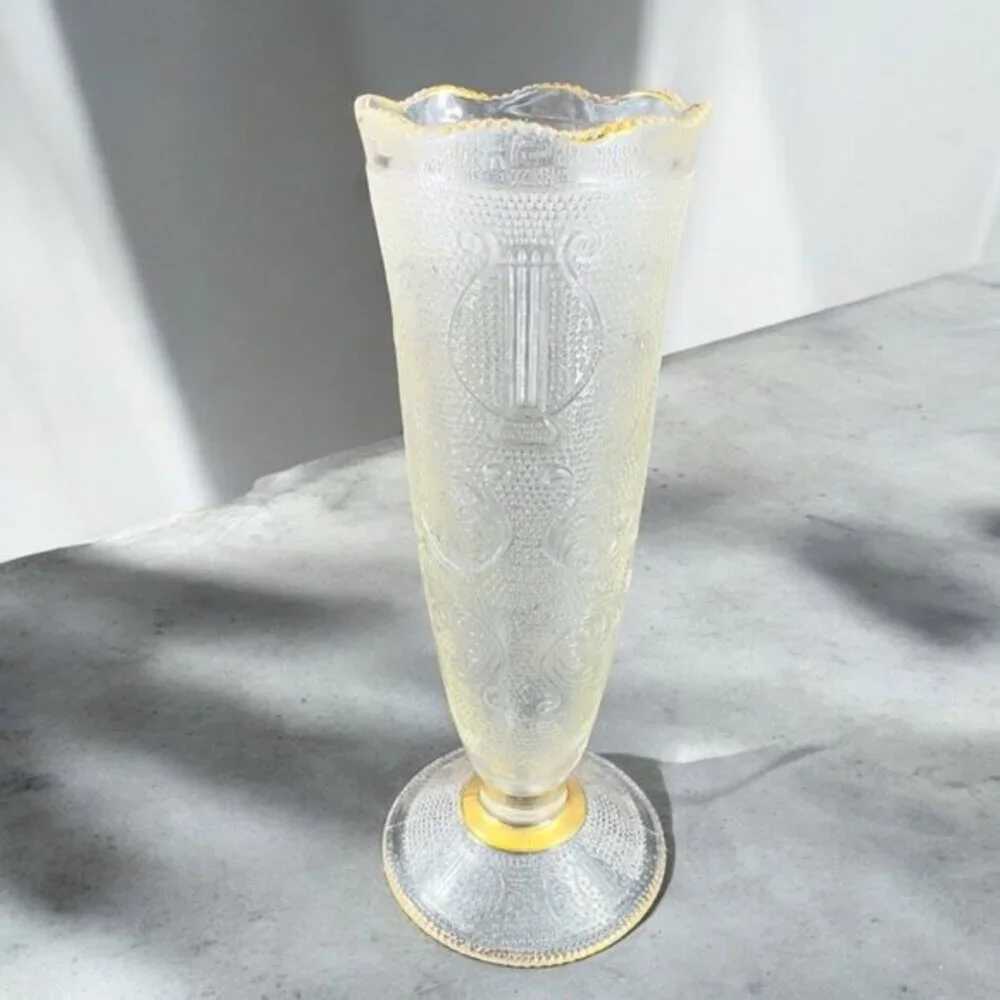 Jeannette Harp Glass Vase with 22K Beaded Gold Trim USA Tall Glass Vase Vintage